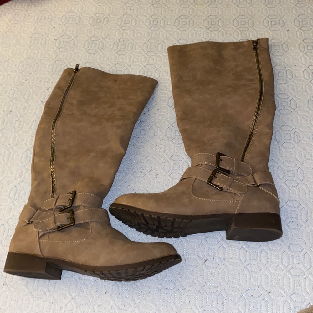 Tan tall boots